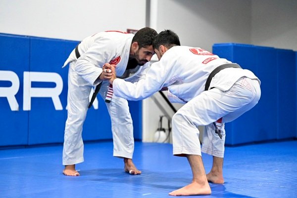 Essential self-defense techniques every adult should know: Gracie Barra Albuquerque | Phone: +1 (505) 504-2100