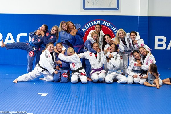 Practical women’s self-defense: Training at Gracie Barra Albuquerque, NM | Phone: +1 (505) 504-2100