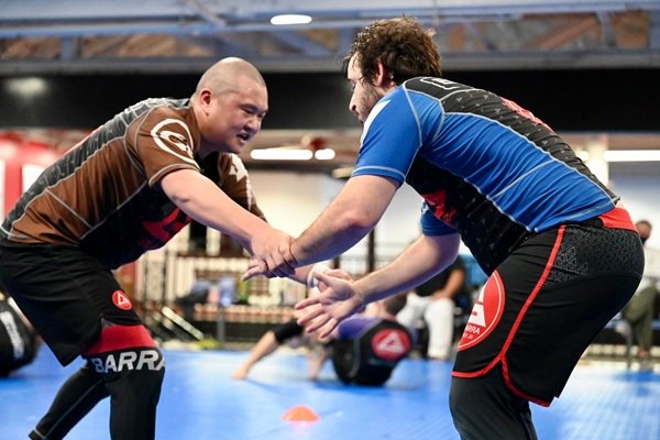 Gracie Barra Albuquerque: Why choose no-Gi jiu jitsu for modern self defense | Phone: +1 (505) 504-2100 Gracie Barra Albuquerque: Why choose no-Gi jiu jitsu for modern self defense | Phone: +1 (505) 504-2100