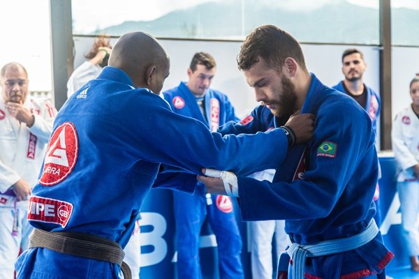 Gracie Barra Albuquerque: What is the most practical martial art for modern self protection | Phone: +1 (505) 504-2100