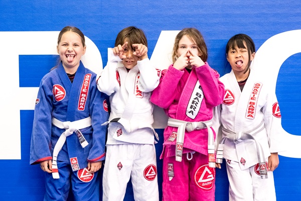 Gracie Barra Albuquerque: How can kids jiu jitsu classes in albuquerque reduce screen time | Phone: +1 (505) 504-2100