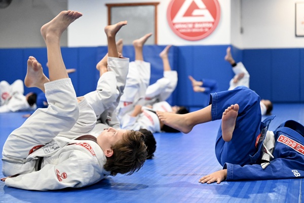 Gracie Barra Albuquerque: How does kids Brazilian Jiu jitsu improve coordination and balance | Phone: +1 (505) 504-2100 Gracie Barra Albuquerque: How does kids Brazilian Jiu jitsu improve coordination and balance | Phone: +1 (505) 504-2100